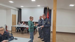 Danes so naši mladih gasilci izvedli svoj 13